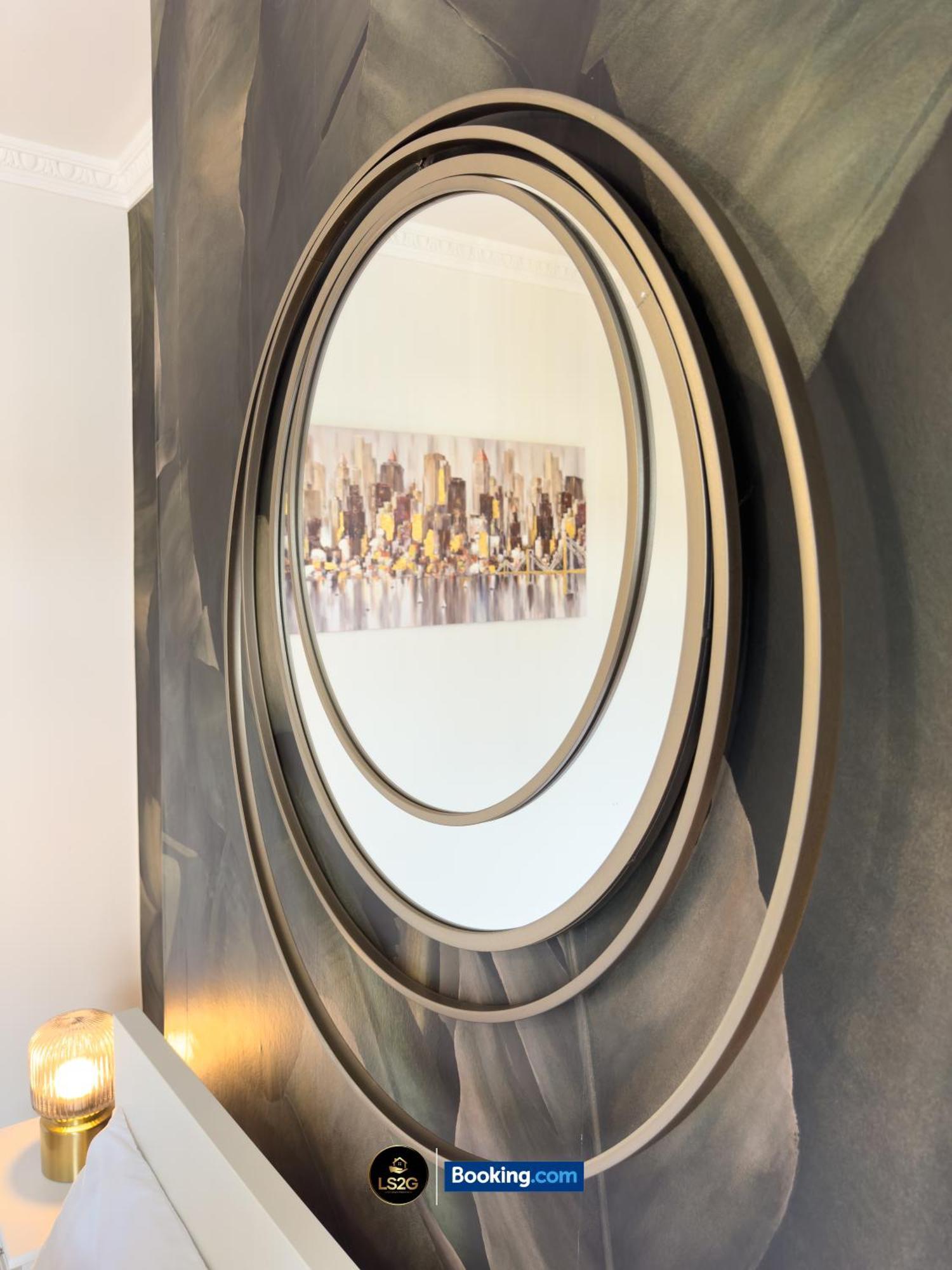 Stunning House By Ls2G Short Lets & Serviced Accommodation Greater London With Free Wifi Exterior foto